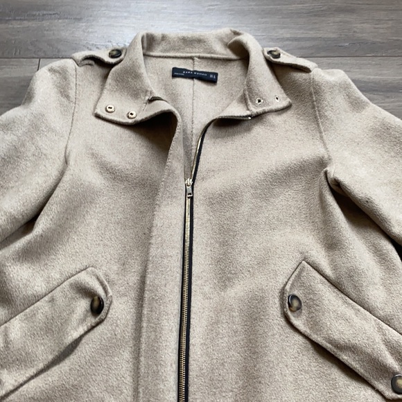 Zara Beige Jacket - Size Medium - Picture 4 of 5